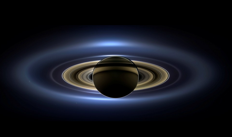 Saturn, photographed by Cassini Spacecraft - The Big Picture