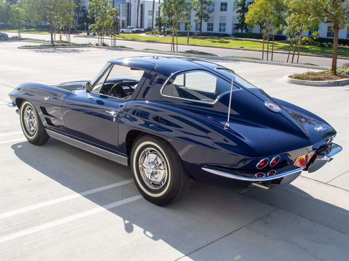 Chevrolet corvette stingray 1963