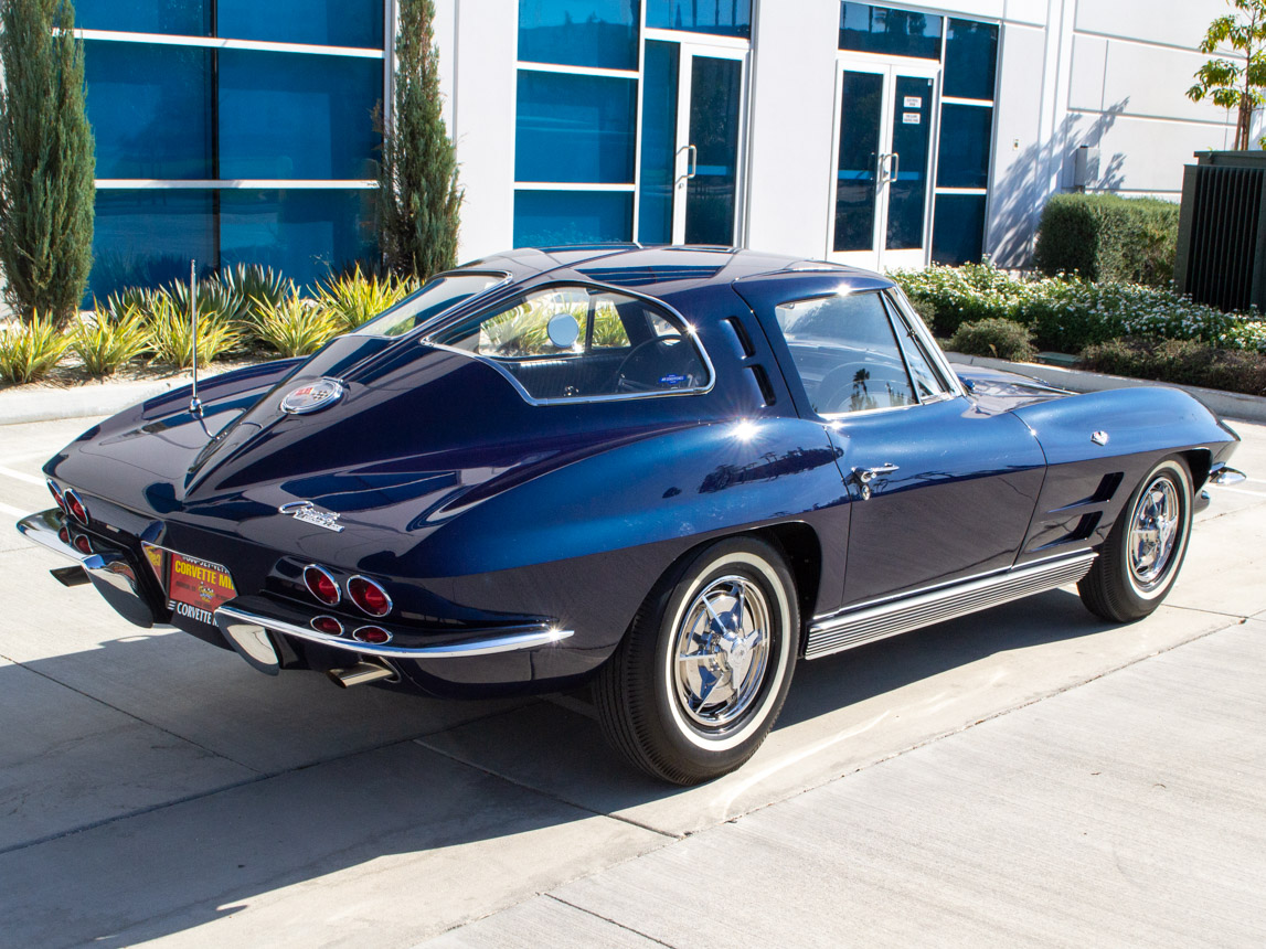 1956 chevy corvette split window