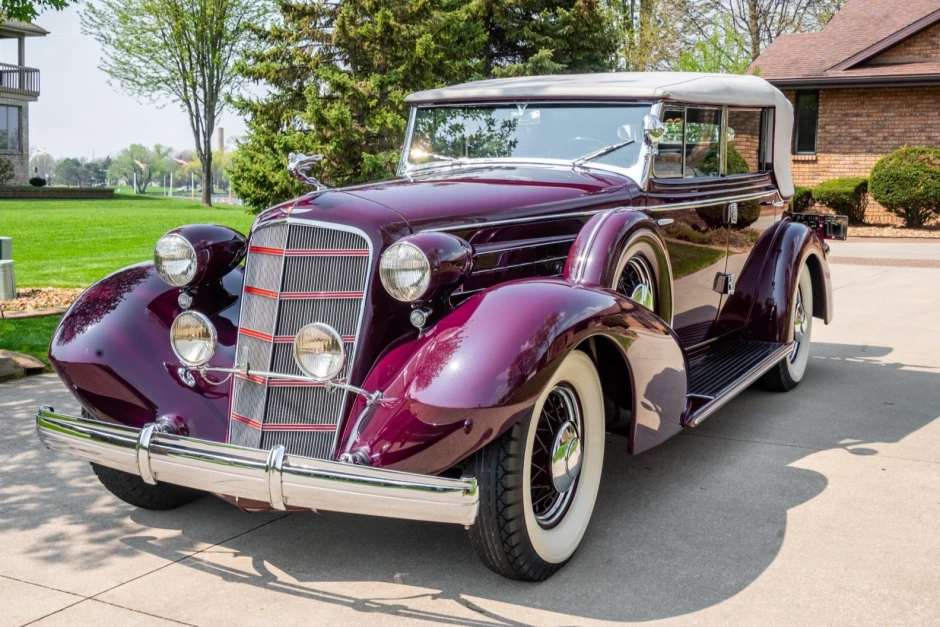 1935 Cadillac Convertible