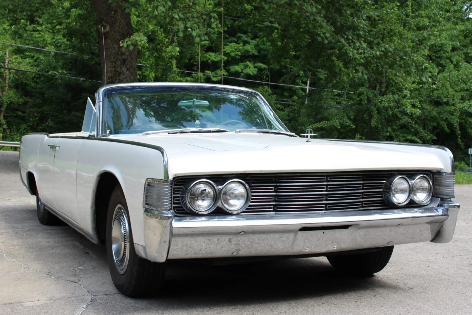 1965 Lincoln Continental Convertible